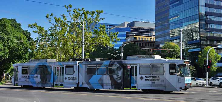 Yarra Trams Class B 2003 Victoria University